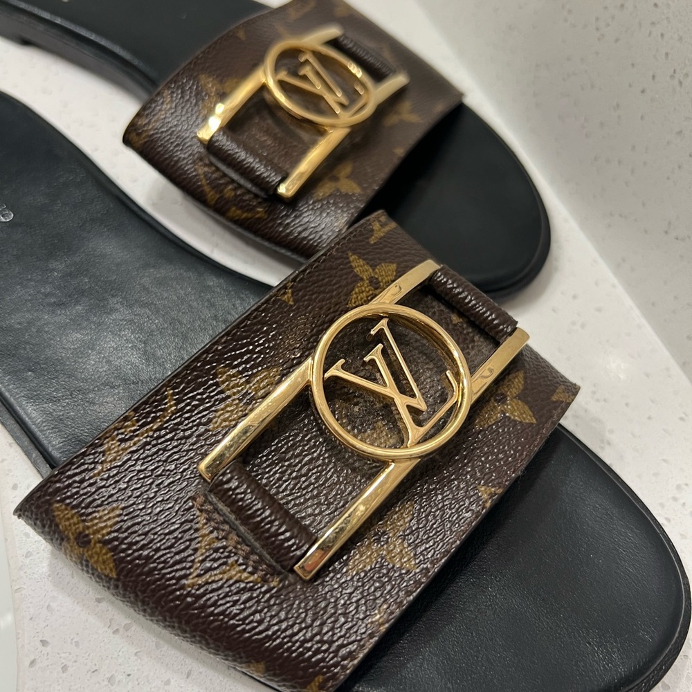 Louis Vuitton Lock it Flat Mule